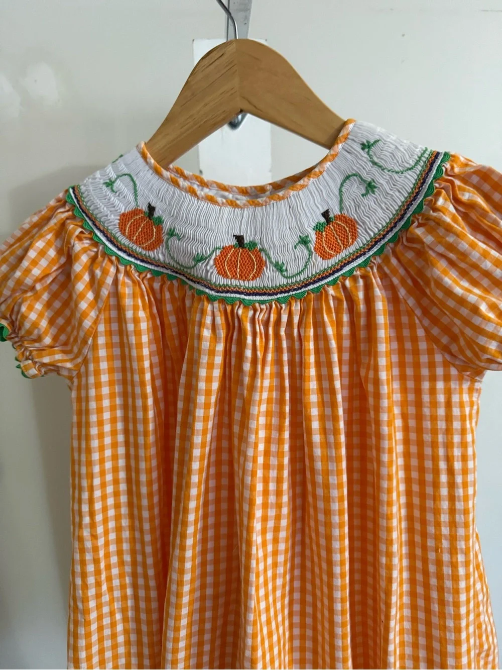 marmellata orange white